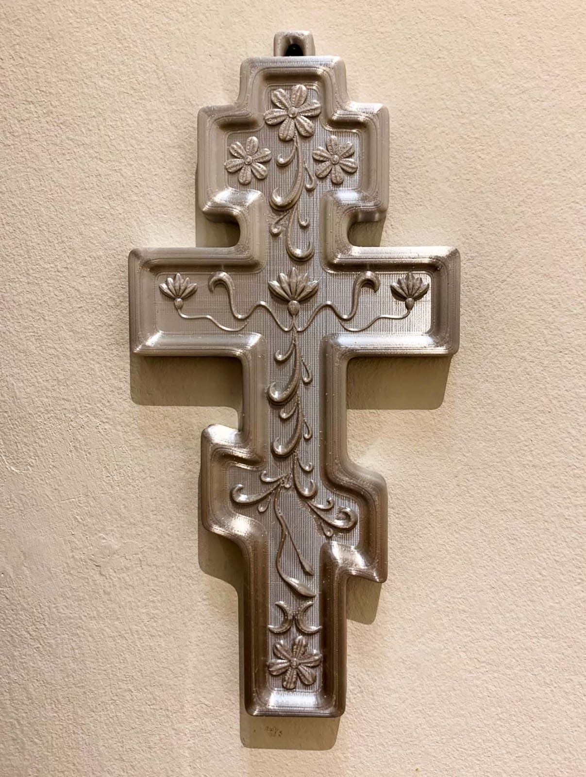 Cat and Éiméar McClay, Cross #5, 2022