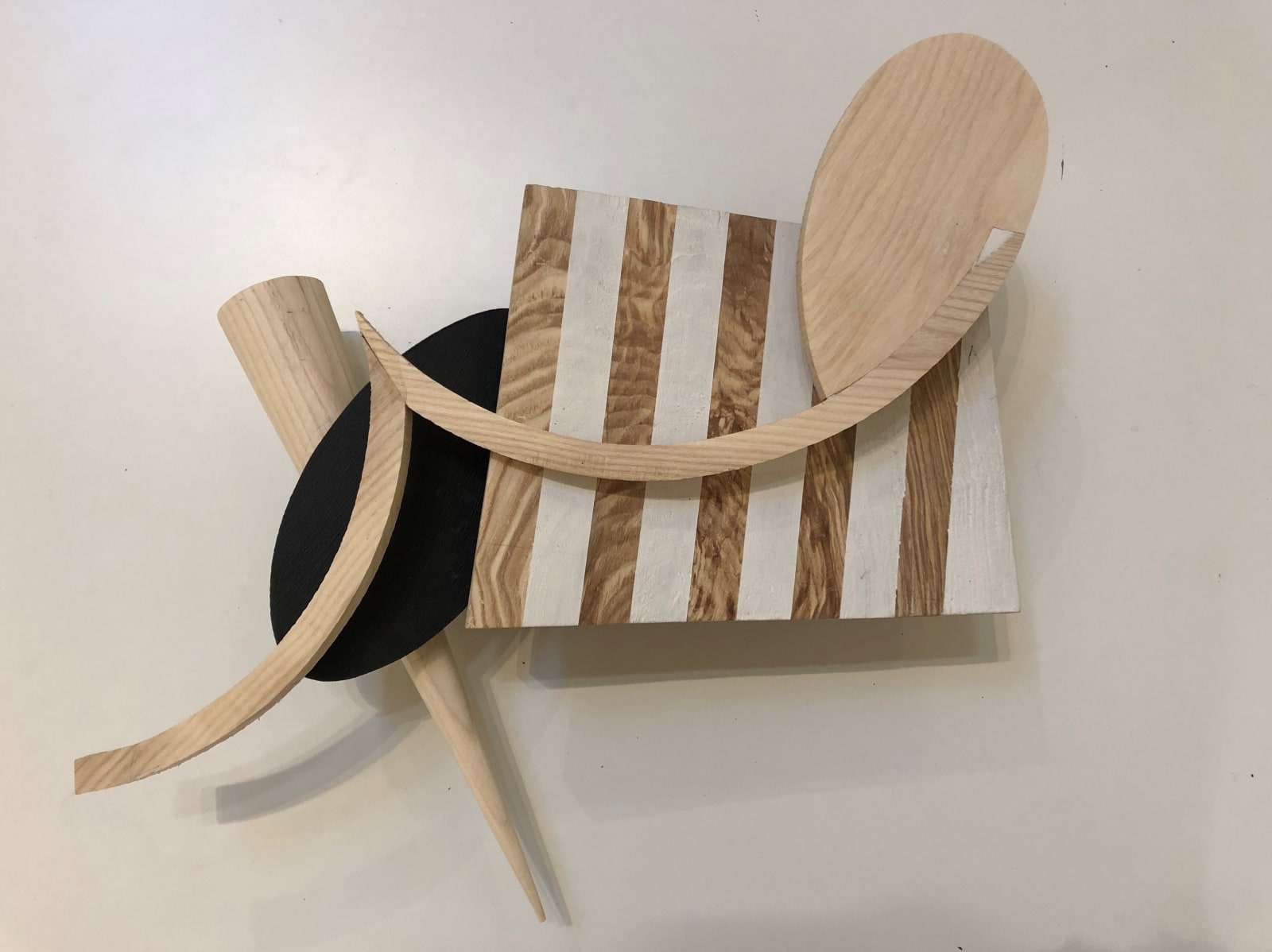 Academy top rocking chair