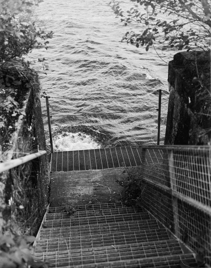 Jake Gatehouse, These Systems Are Not Static - Submerged Self-Portrait No.014, 2020