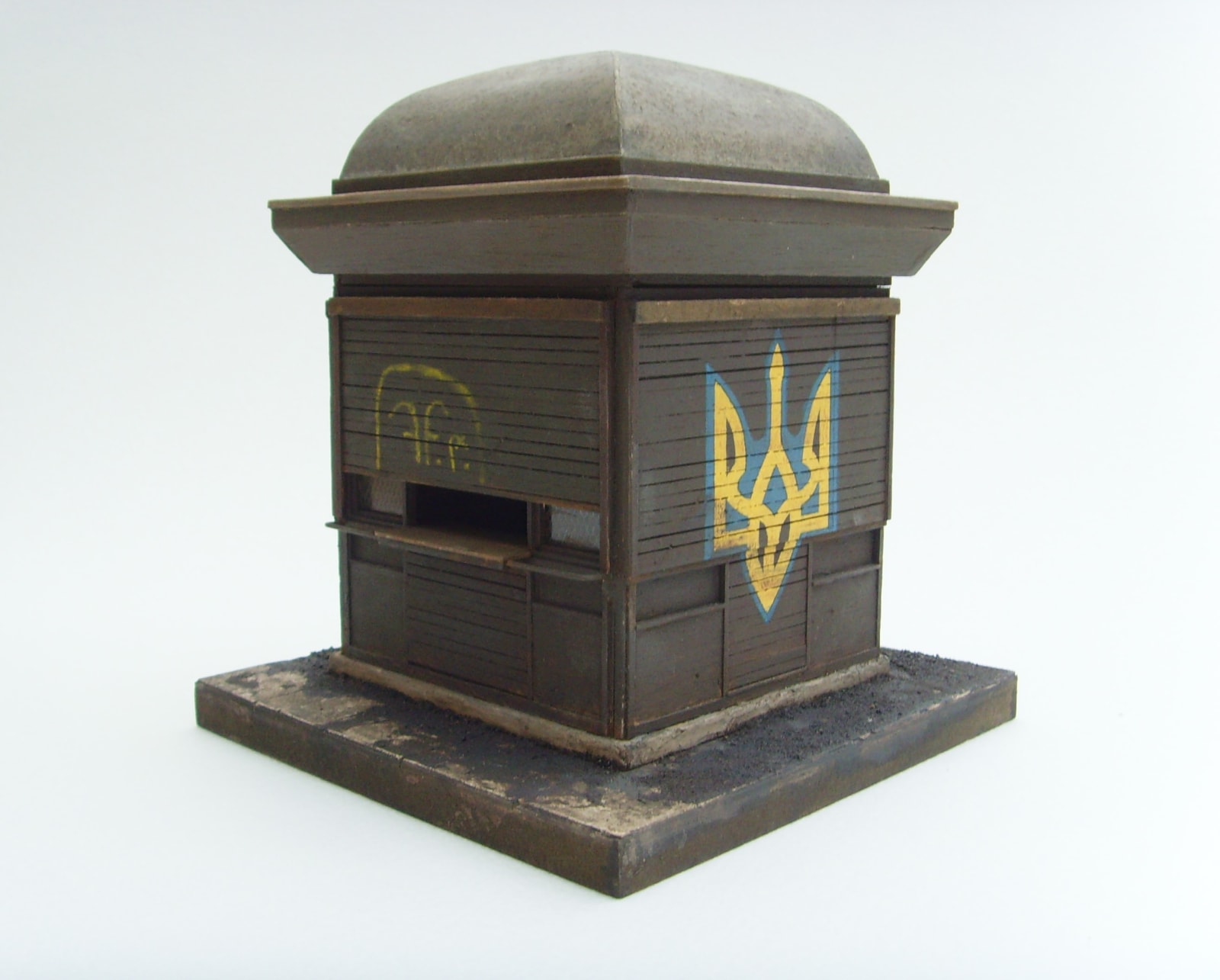 Charles Stiven RSA, Lviv kiosk No. 1