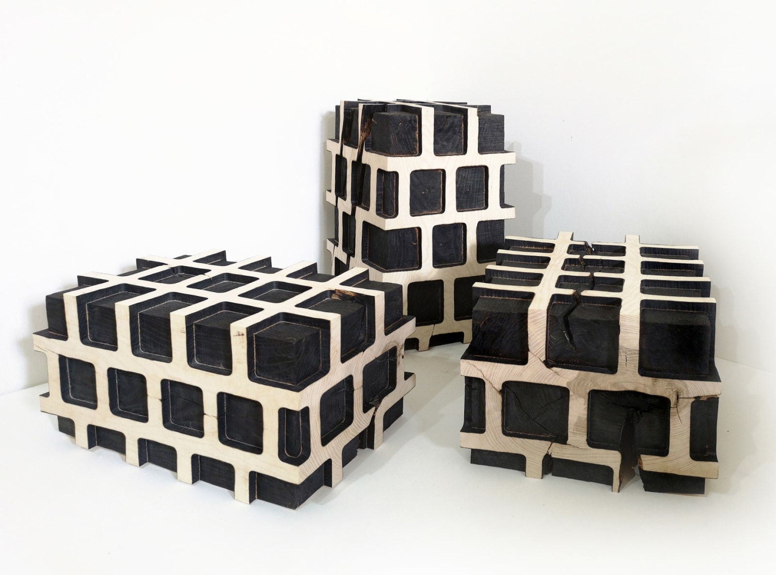Richard Goldsworthy, Palace Walls, 2020