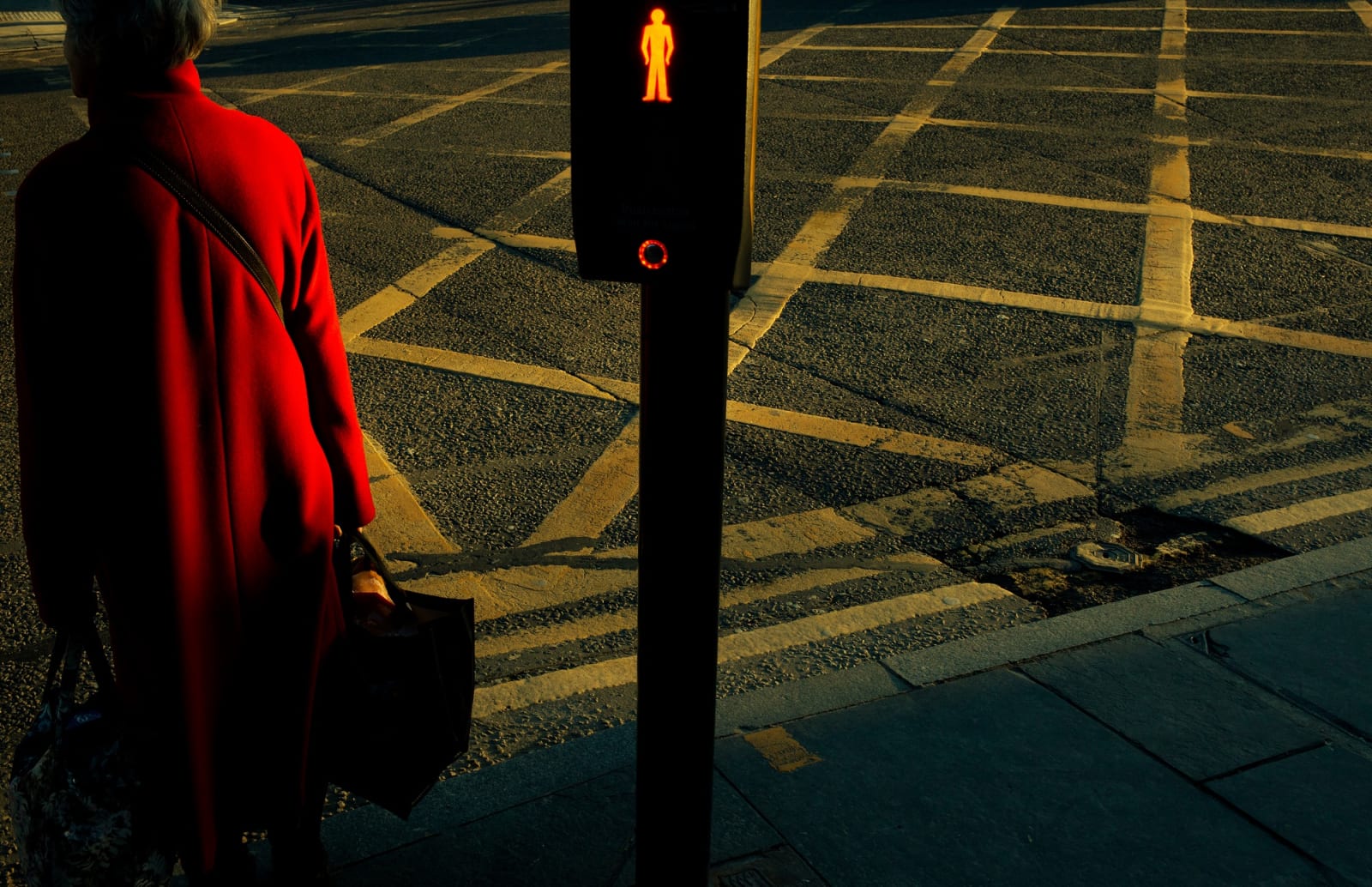 Konstantinos Irakleous, Red Standing Woman, 2020