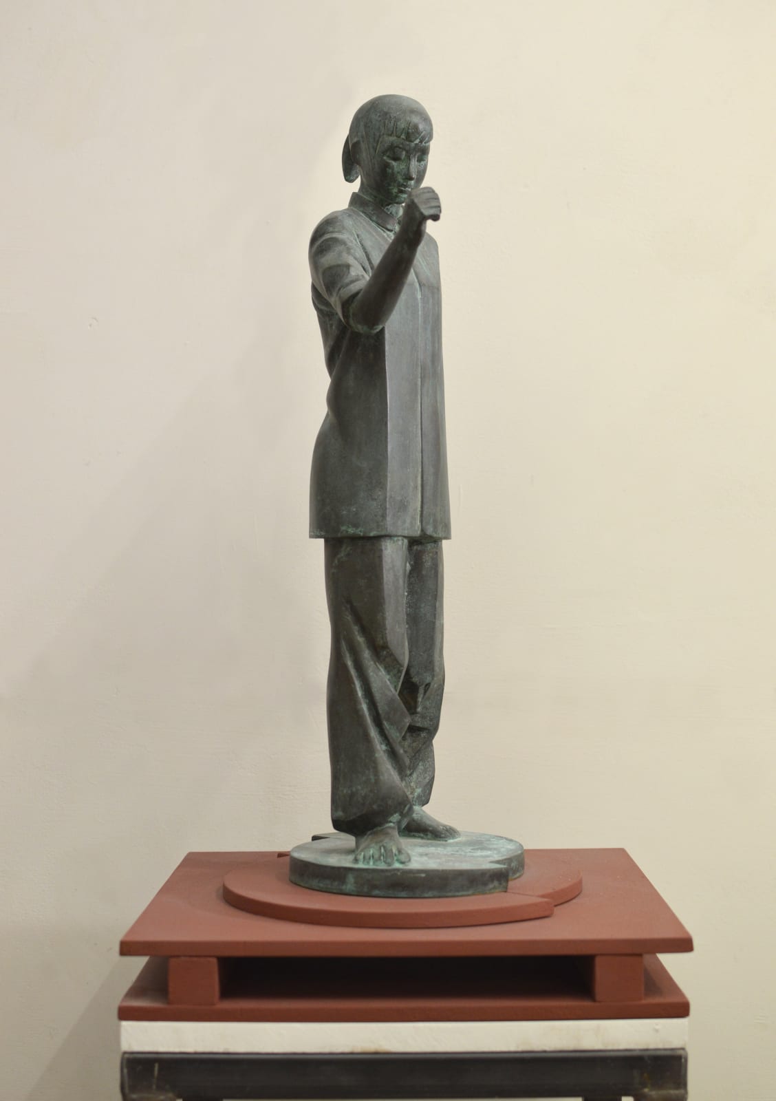 Kenny Hunter RSA, Model for a Monument (Statecraft)