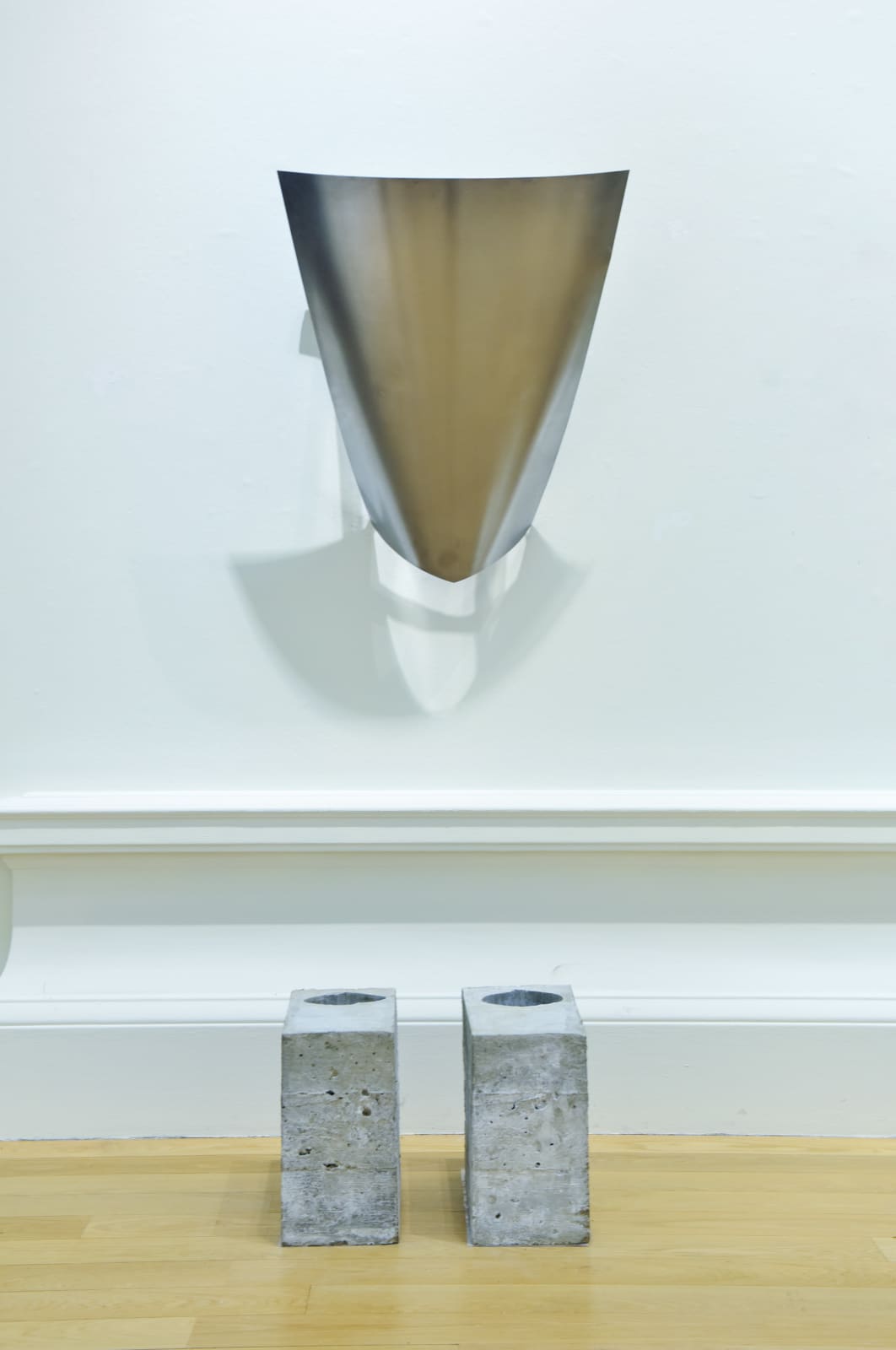 Zuleika Connolly-Jones, Immobility Plinth, 2022
