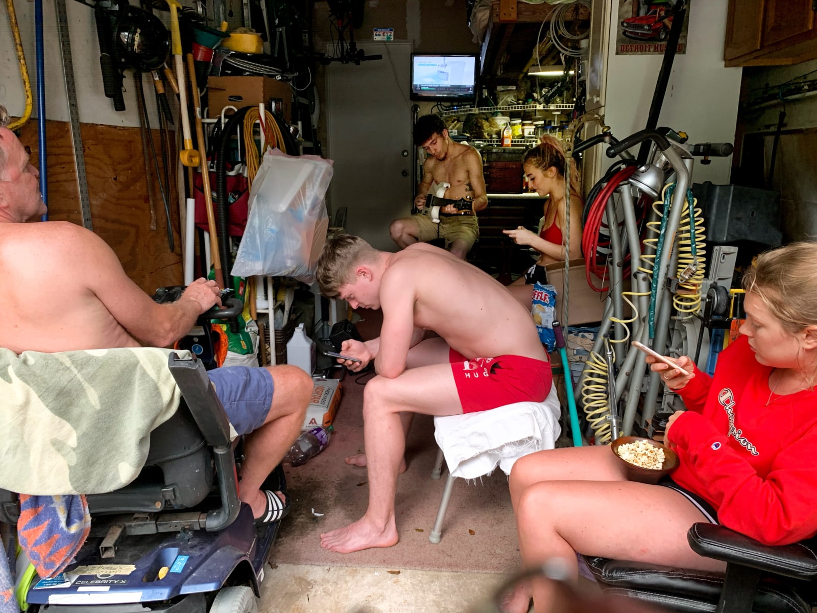 Denise DeLaunay-Wood, Garage Waiting Room, 2019