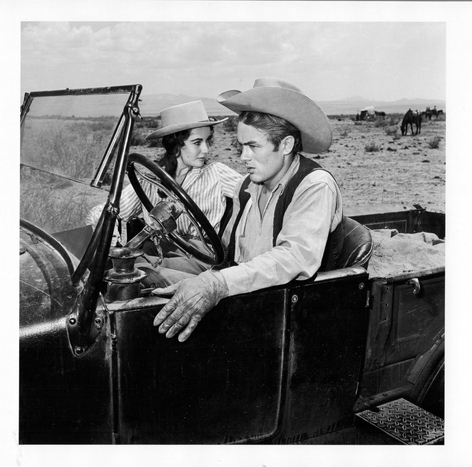 Frank Worth, Elizabeth Taylor & James Dean on Set “Giant”, 1955