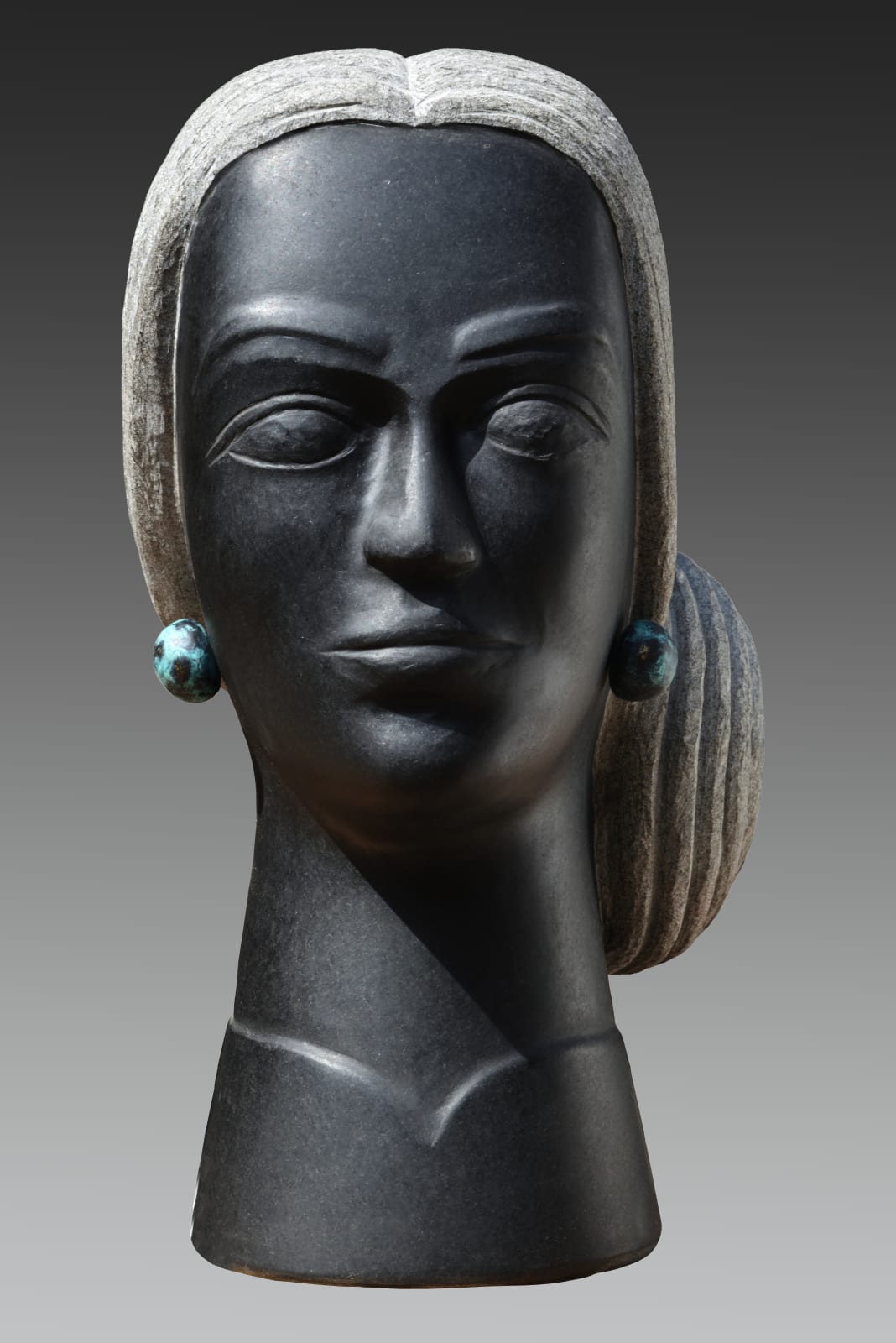 Deepak Rasaily, Lady with earrings