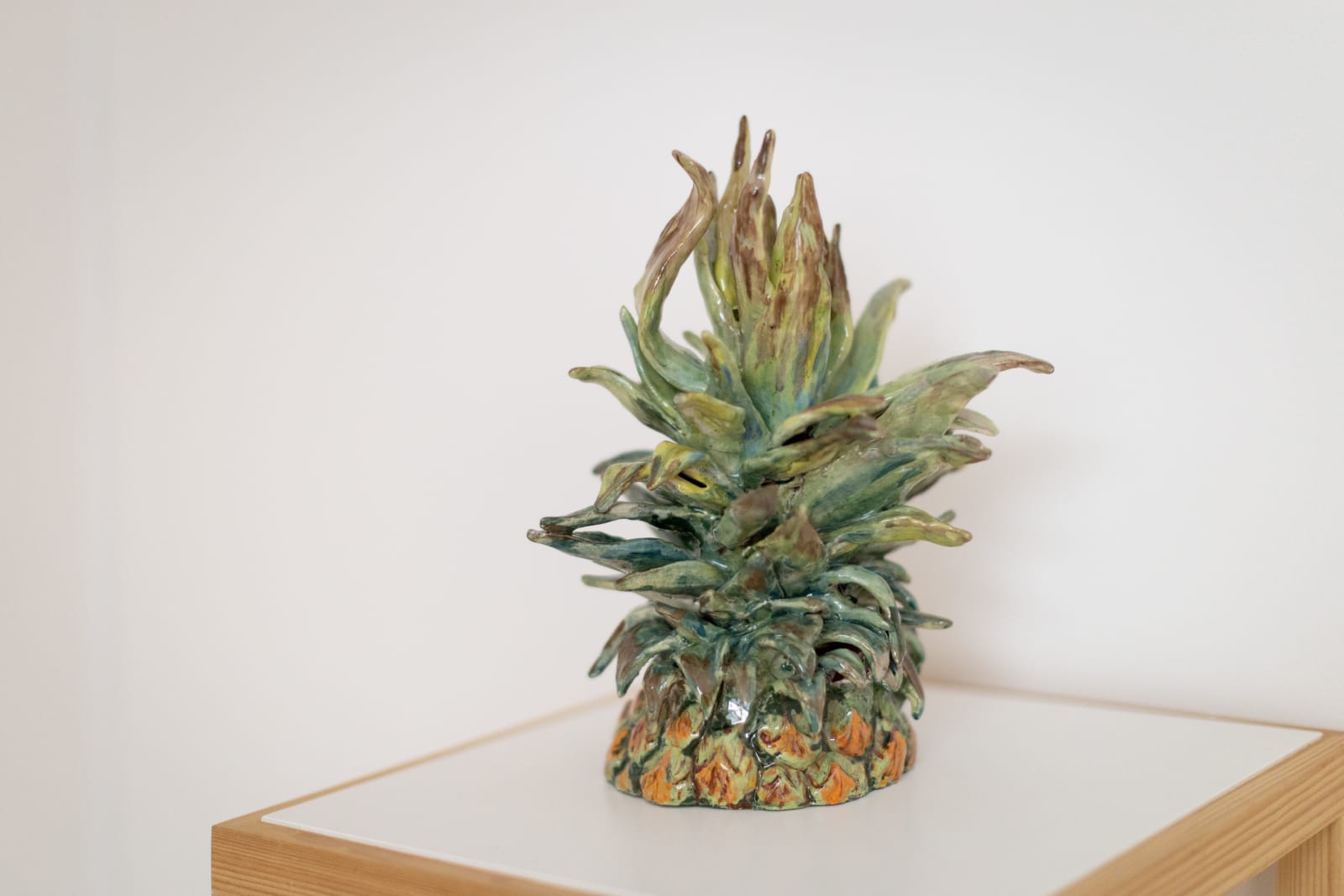 Henrietta MacPhee, Pineapple Head, 2023