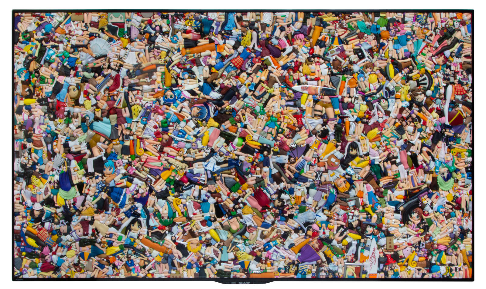 Three, 58V type Display, 2019