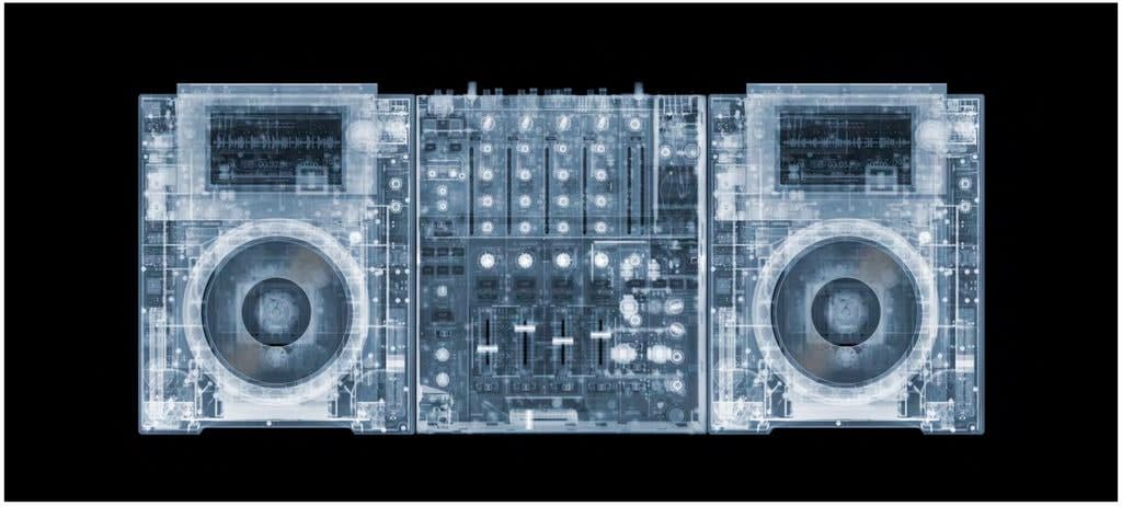 Nick Veasey, Digital DJ Decks