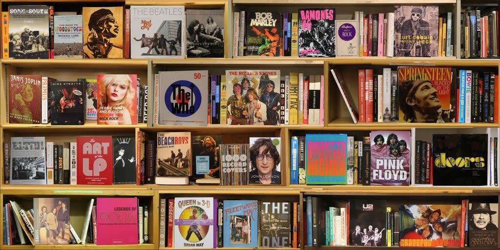 Max Steven Grossman, Music CNT, 2022