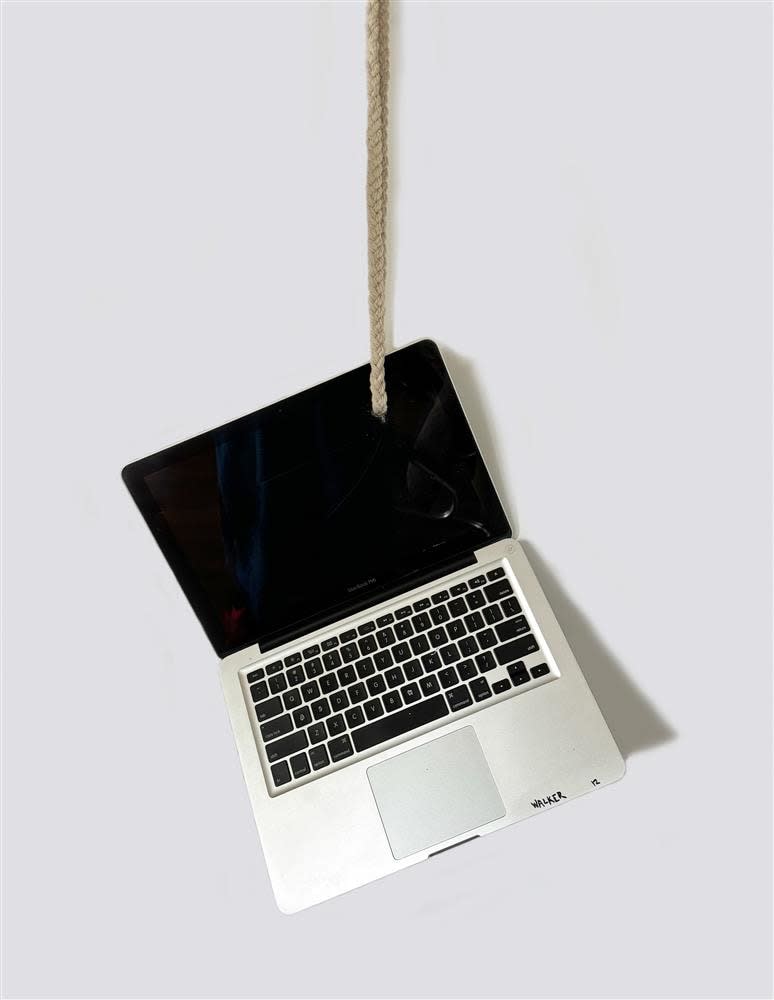PENDANT, 2012
