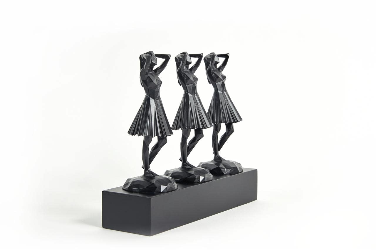 Ben Foster, Miss Appropriated (in black), 2019