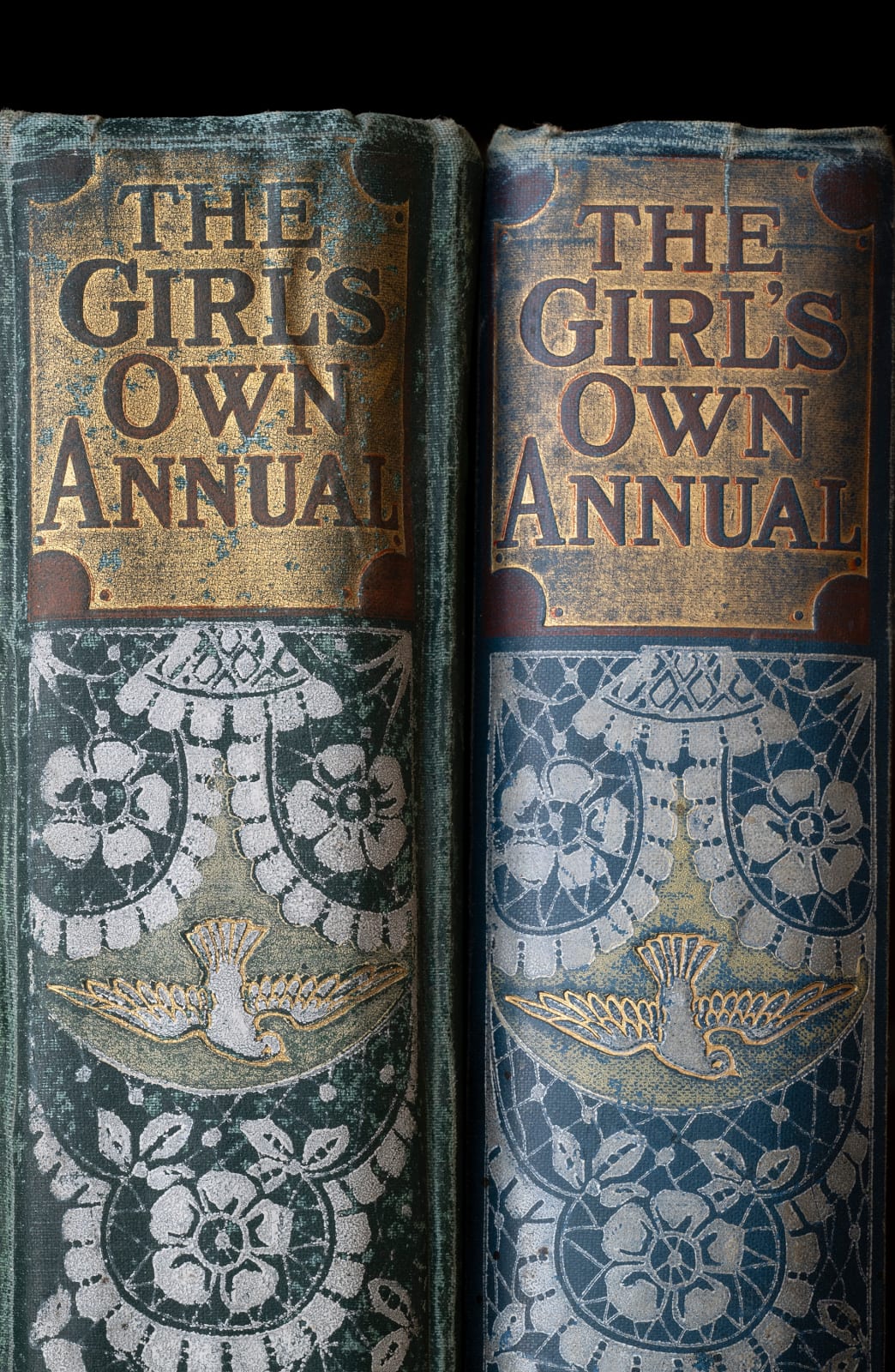 Mickey Smith, THE GIRL'S OWN (Promise), 2025