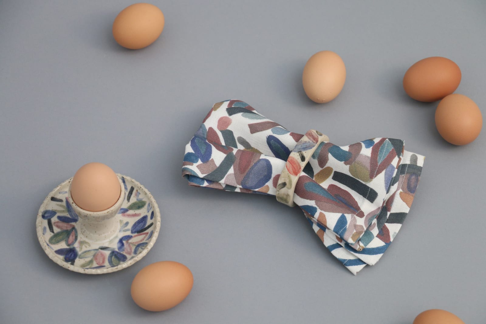 Julia Holderness, Breakfast Party Set, Oeuf à la coque, 2025