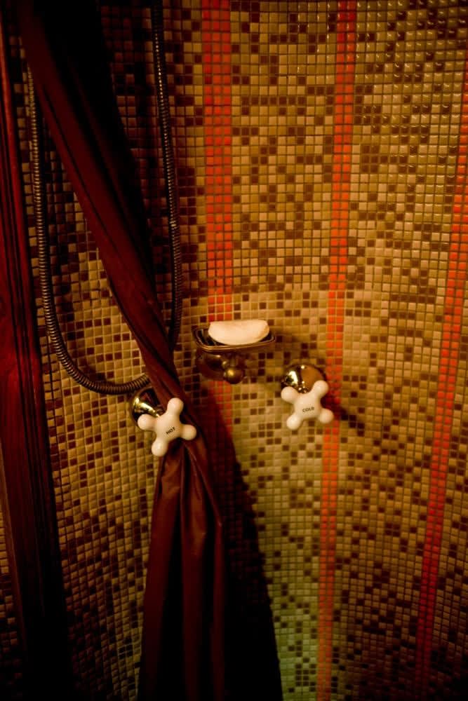 Richard Brimer, Playboy Mansion Gold Taps, 2015
