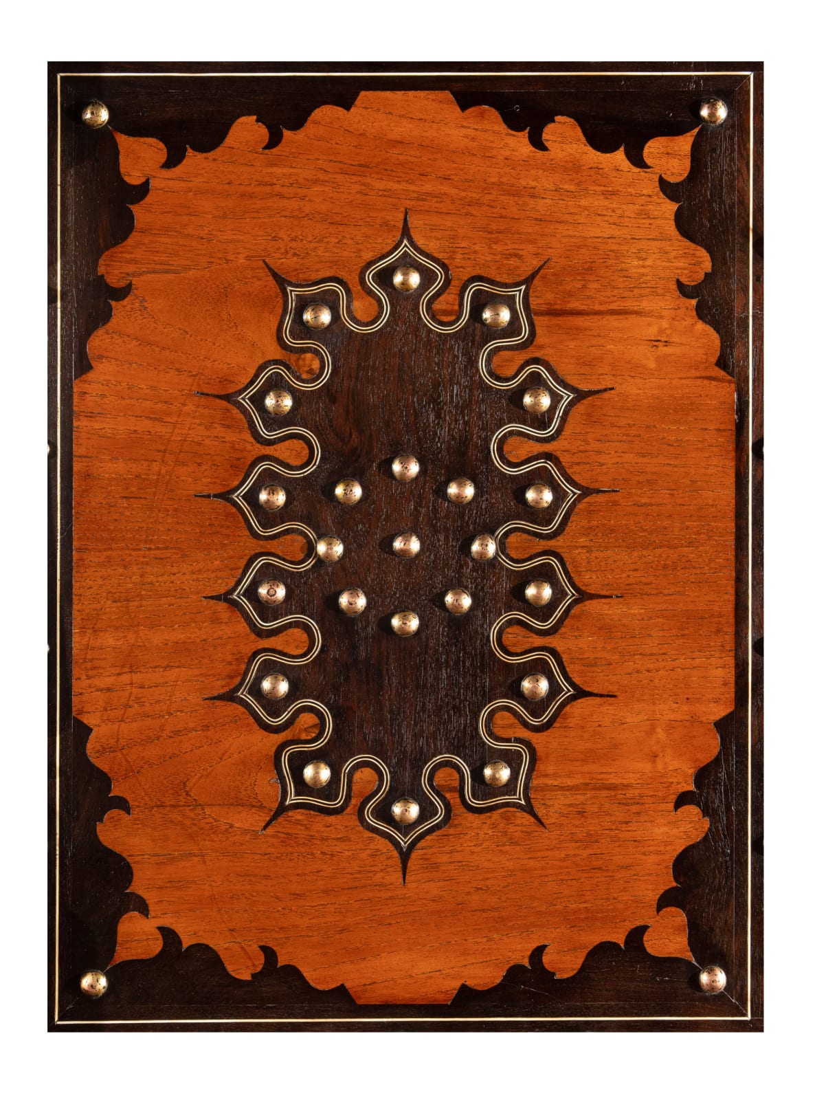 Contador de grandes dimensões (Dressoir) Indo-português / Exceptional Cabinet (Dressoir) from Sind, Sindh, actual Paquistão, ca. 1580-1630 / Sindh, nowadays Pakistan, c. 1580-1630