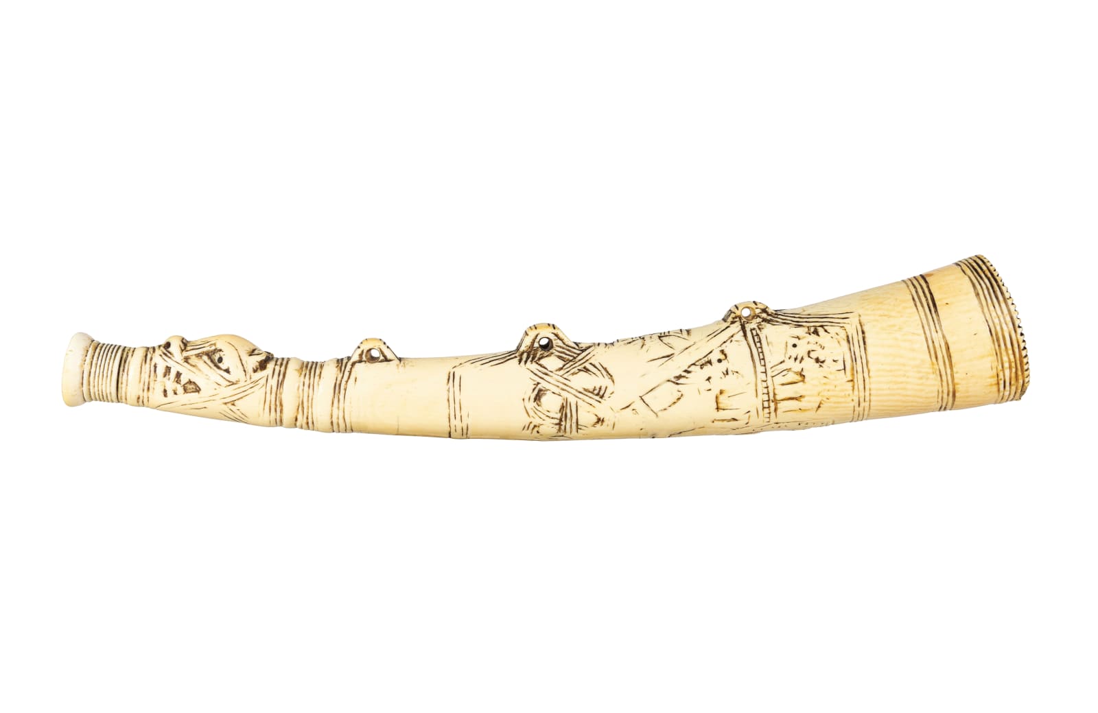 Olifante Sapi-português com o Brasão Real Português e a Cruz da Ordem de Cristo , Serra Leoa, c. 1490-1530