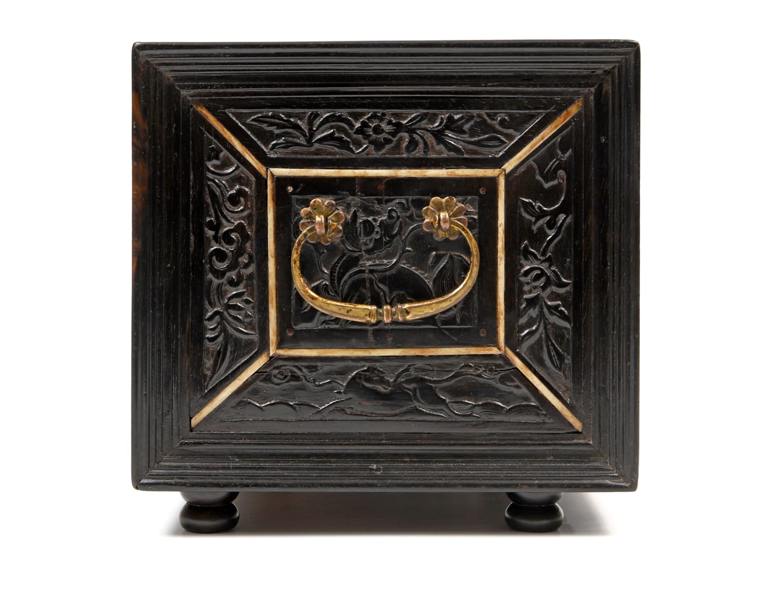 Escritório ou Guarda - Joias Sino-português / A Sino-Portuguese Writing chest - Jewellery Box, China, séc. XVII / 17th. c.
