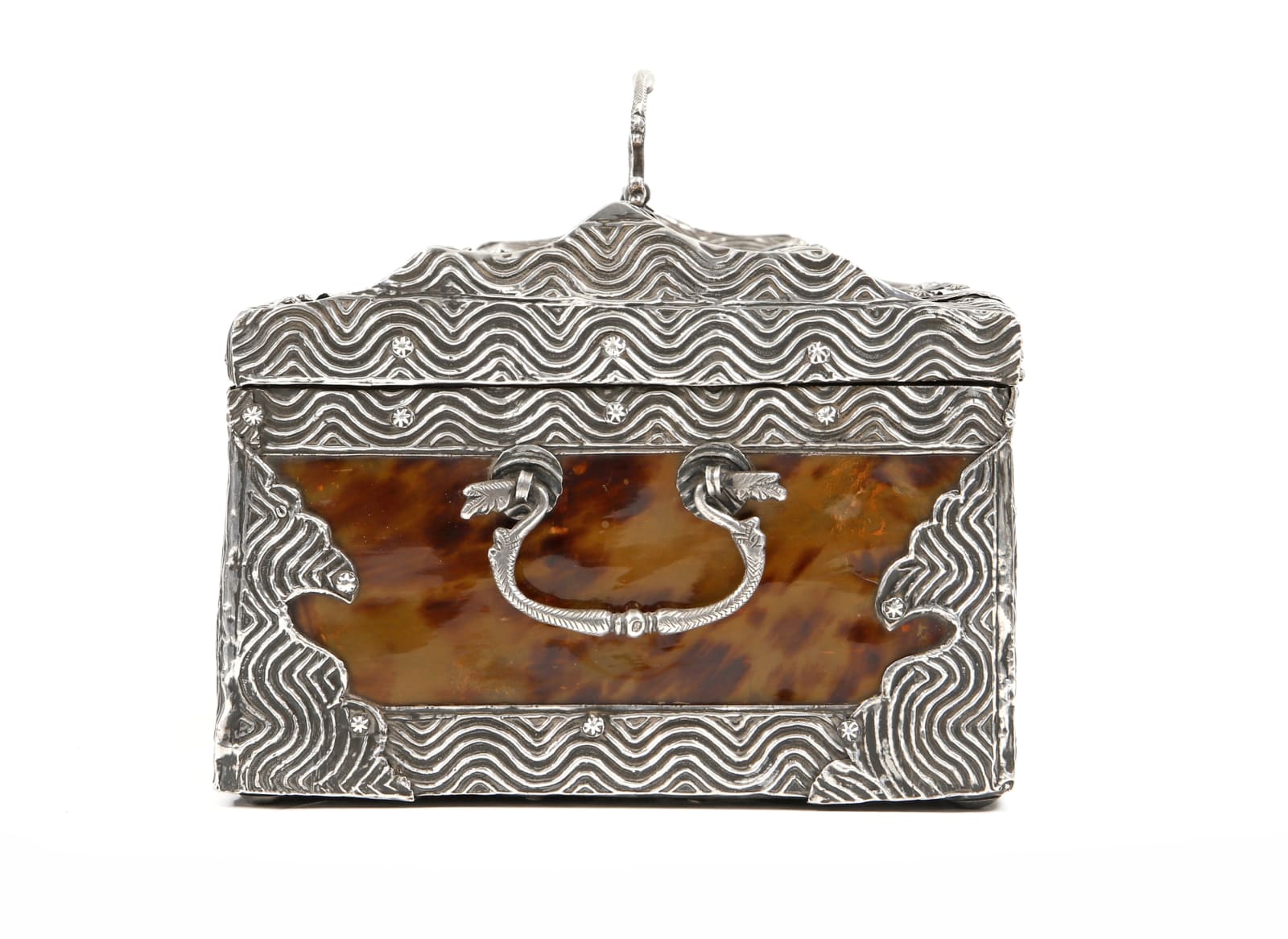 Cofre de tartaruga, Índia, Guzarate, séc. XVI (2ª metade)