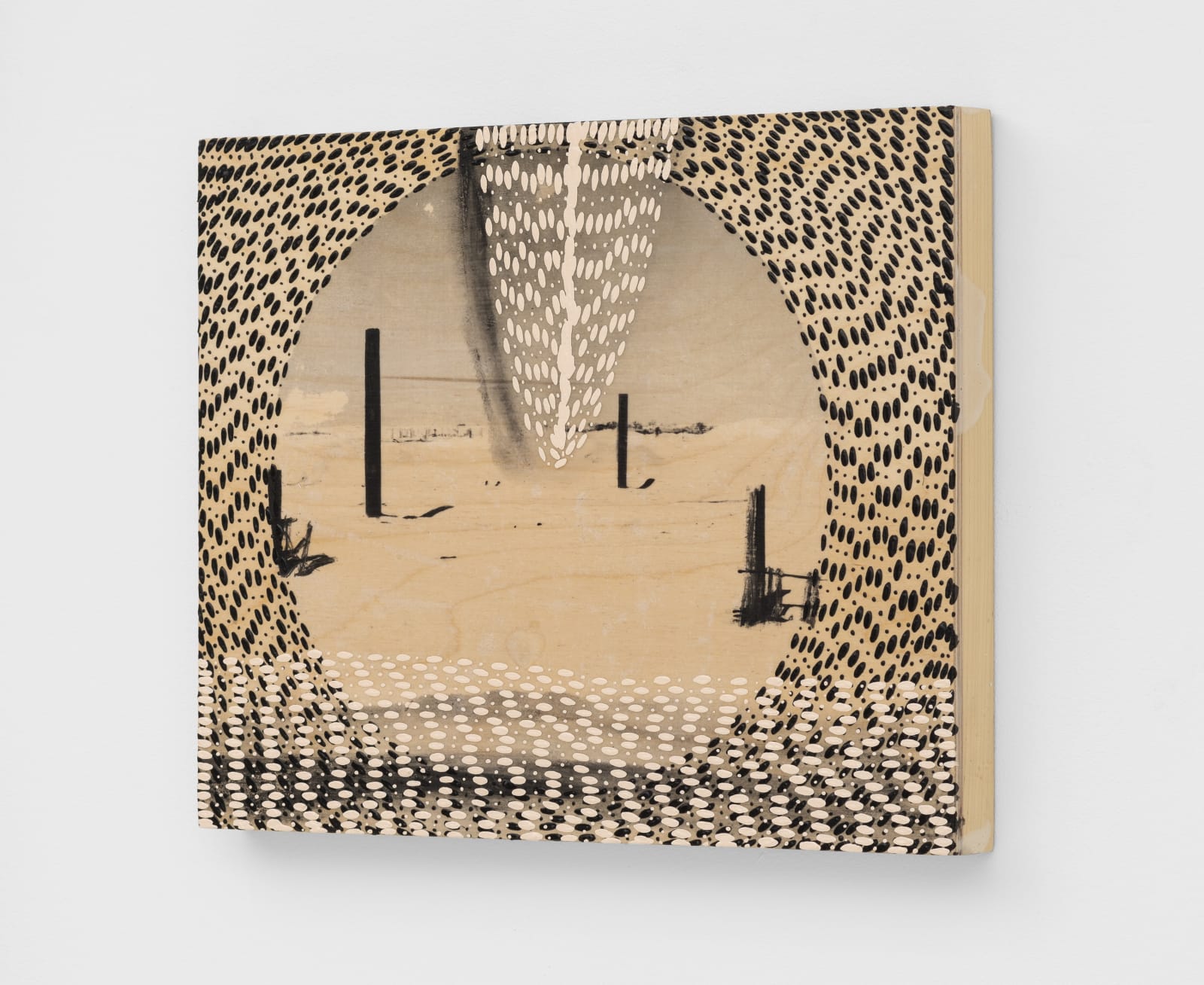 Radhika Khimji, Between two bars and a sandscape, 2022