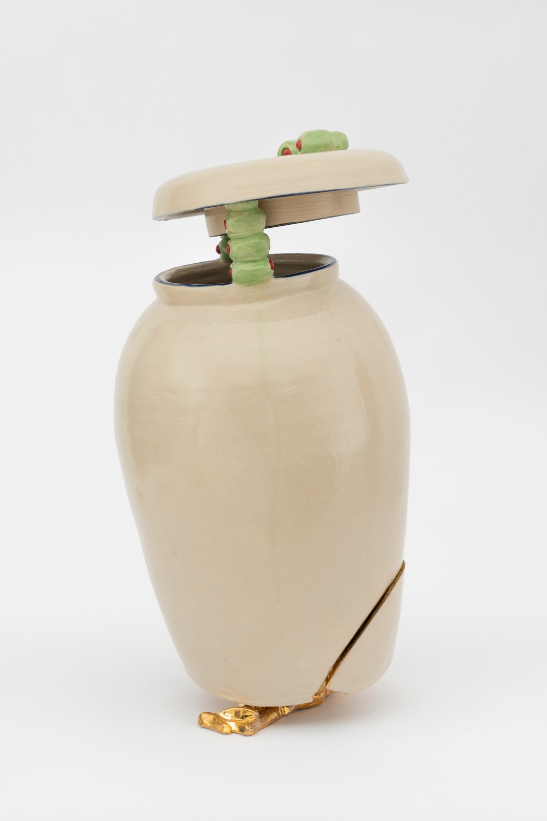 Alma Berrow, Urncertainty, 2023