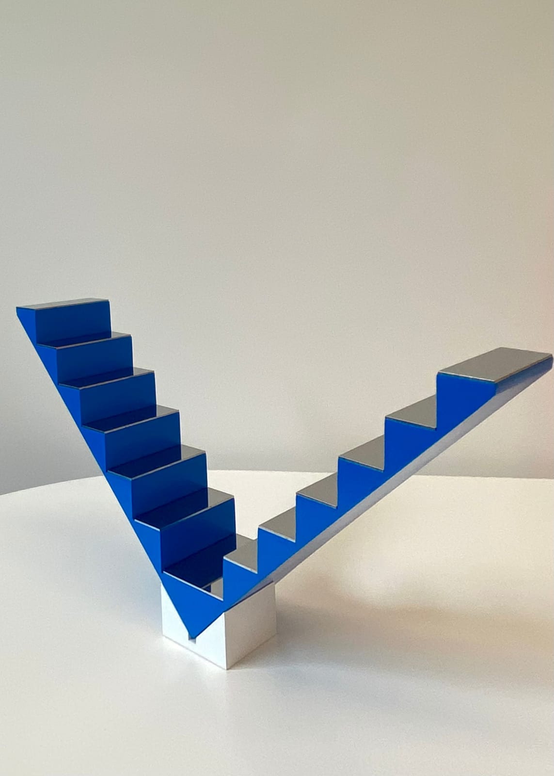 Lisa Young, Thing #7, 2024