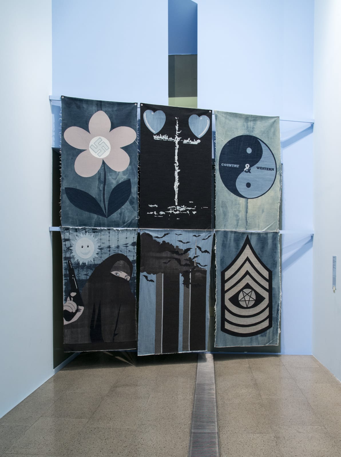 Tony Garifalakis, Black Widow Sunshine, 2011