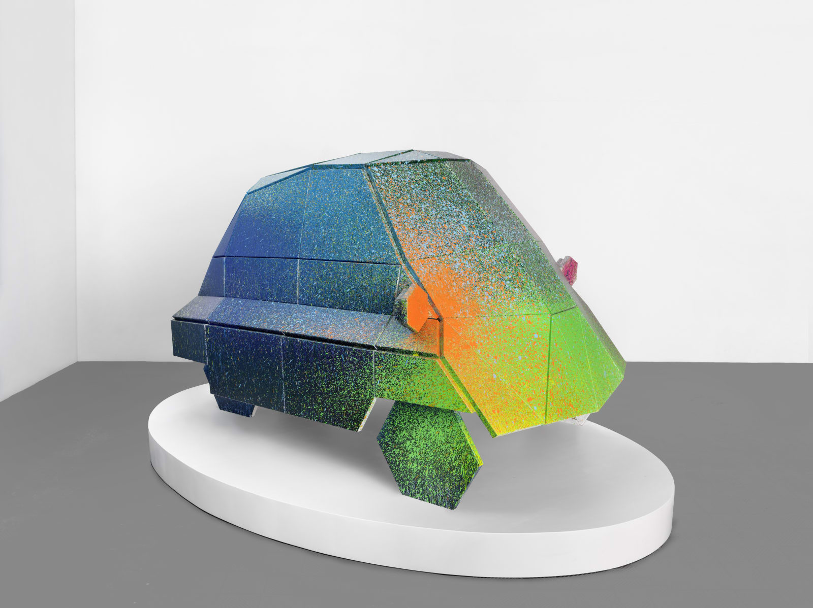 Daniel Knorr, Laundry: Isetta, 2022