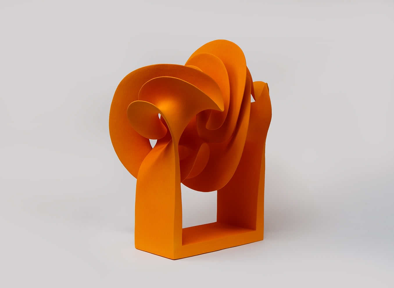 Merete Rasmussen, Expansion (Orange), 2025