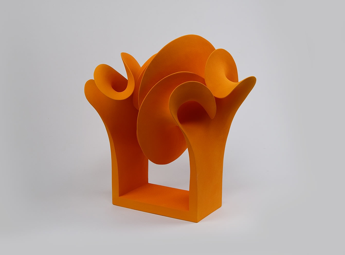 Merete Rasmussen, Expansion (Orange), 2025