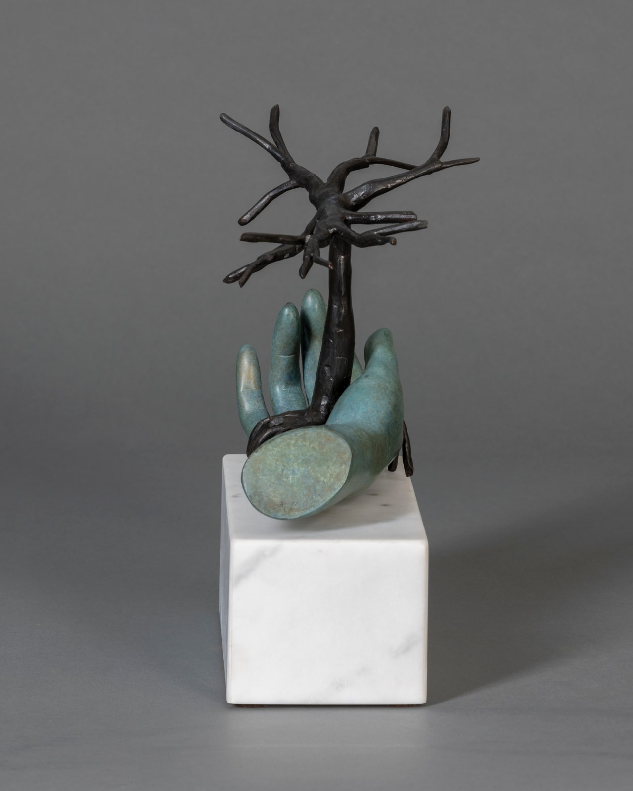 Tor Archer, Tree in Hand III, 2025