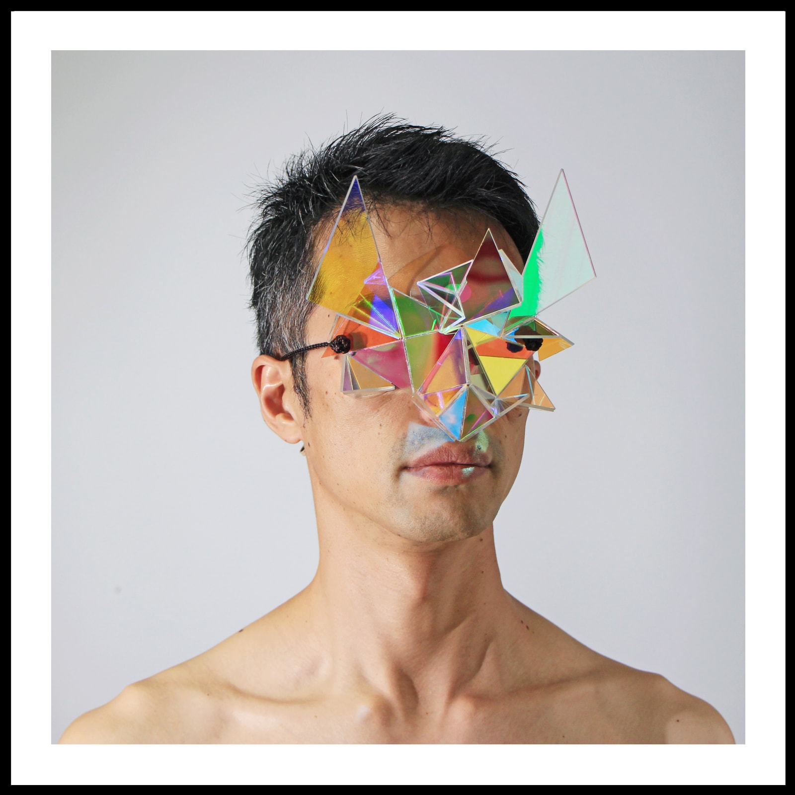 Yusuké Takemura, Dichroic Glass Mask III (brown), 2023