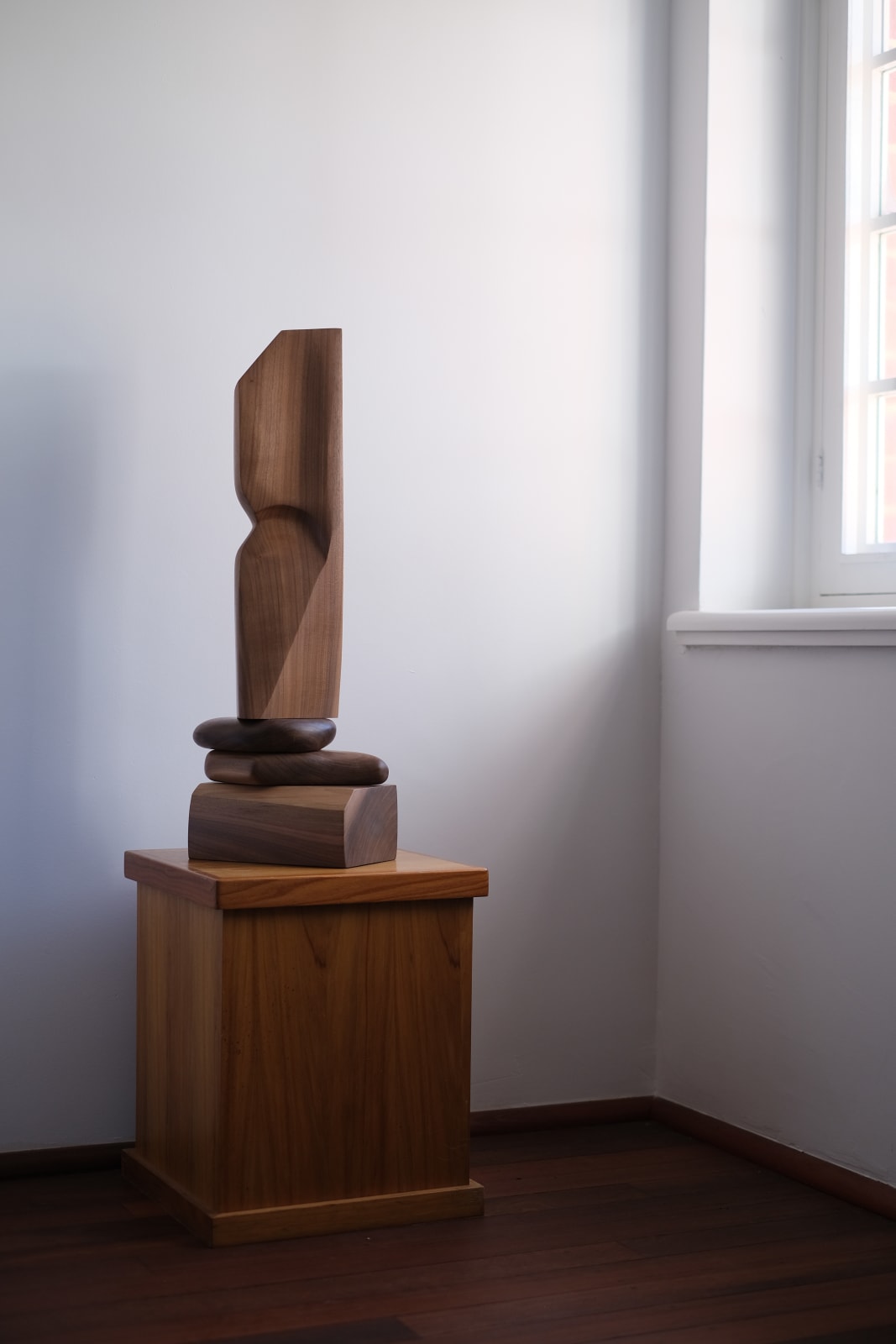 Olive Gill-Hille, Ease, 2025