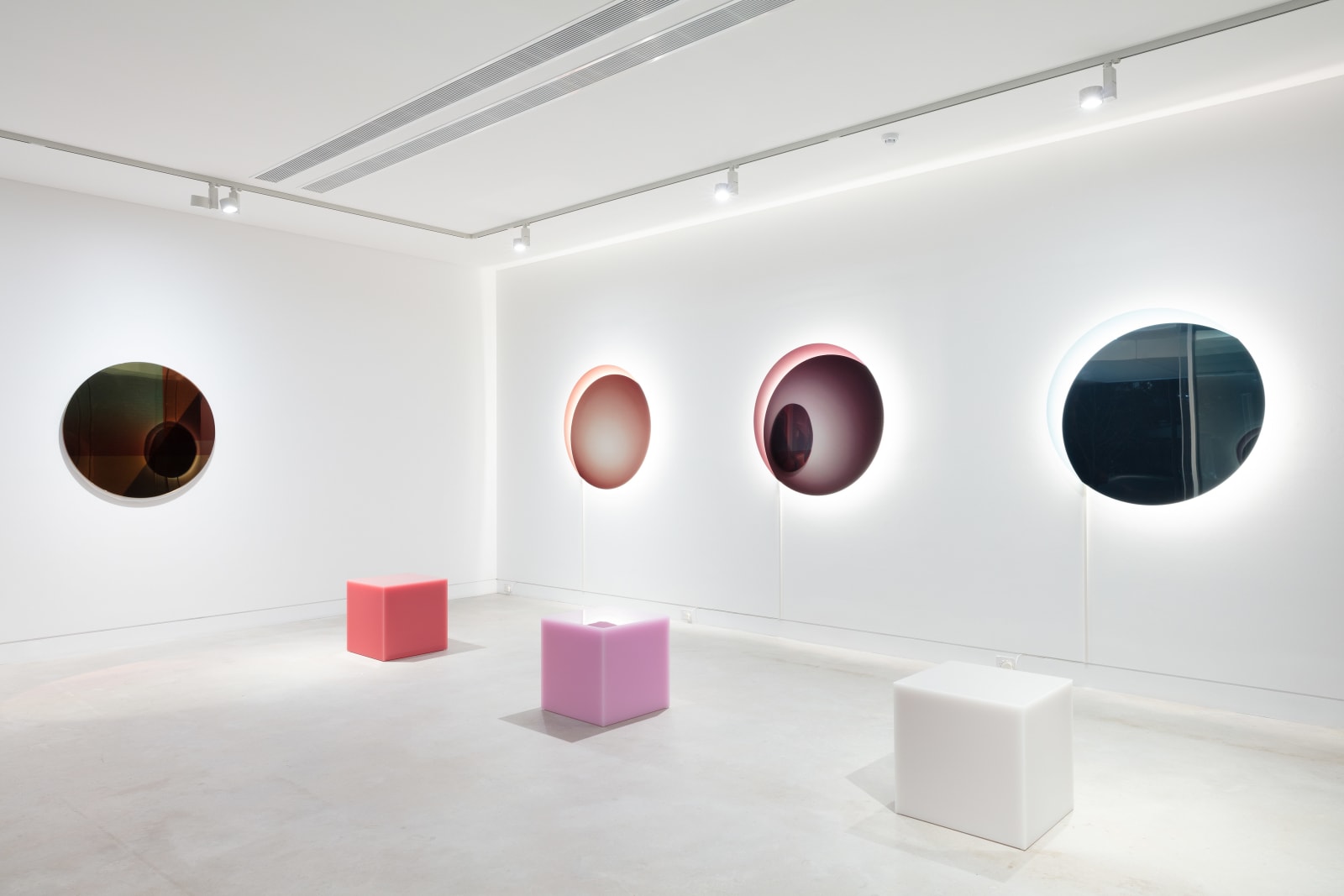 Sabine Marcelis, Candy Cube, Vibrant Raspberry (Polished Finish), 2014-ongoing
