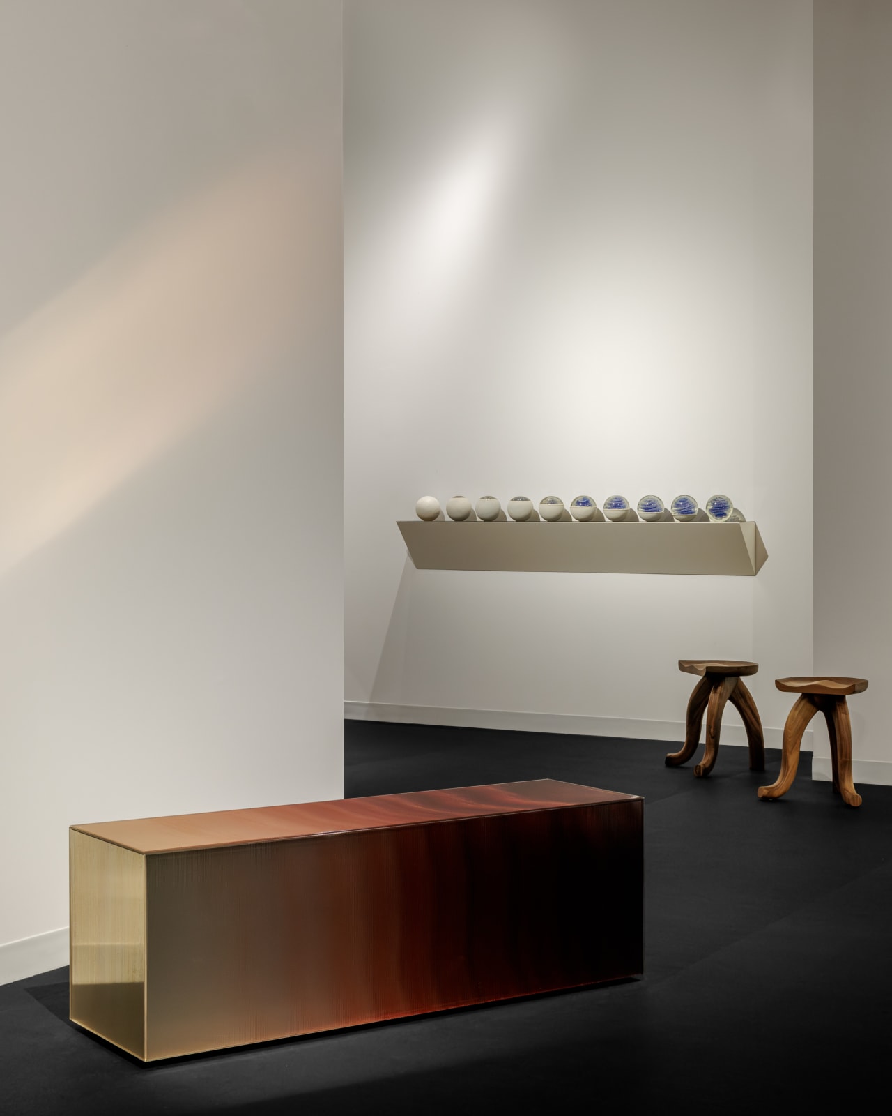 Marion Borgelt, Blue Moon Cascade: No. 1, (10 pieces), 2016