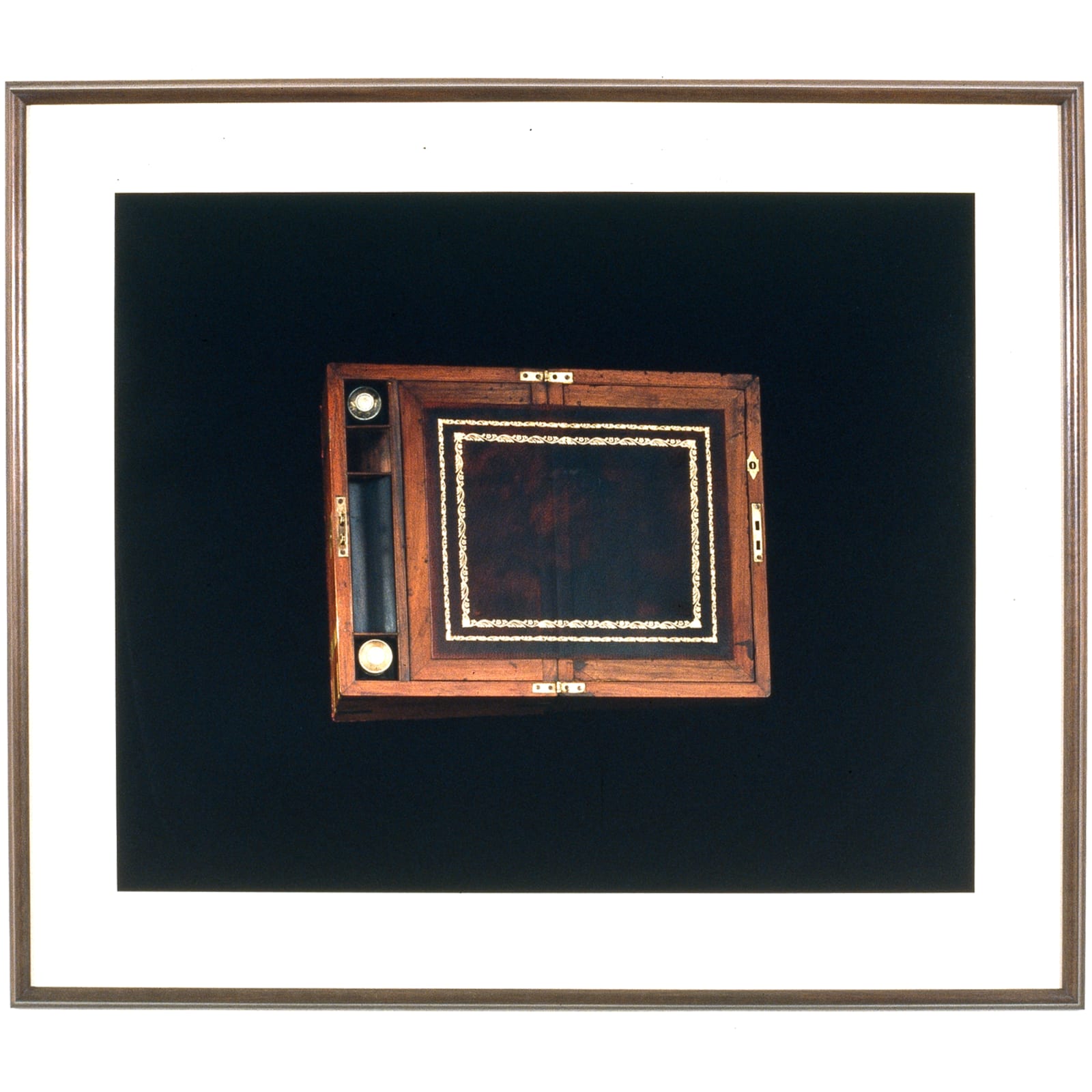 Jacky Redgate, Life of the System #9 Portable writing-box, 1998