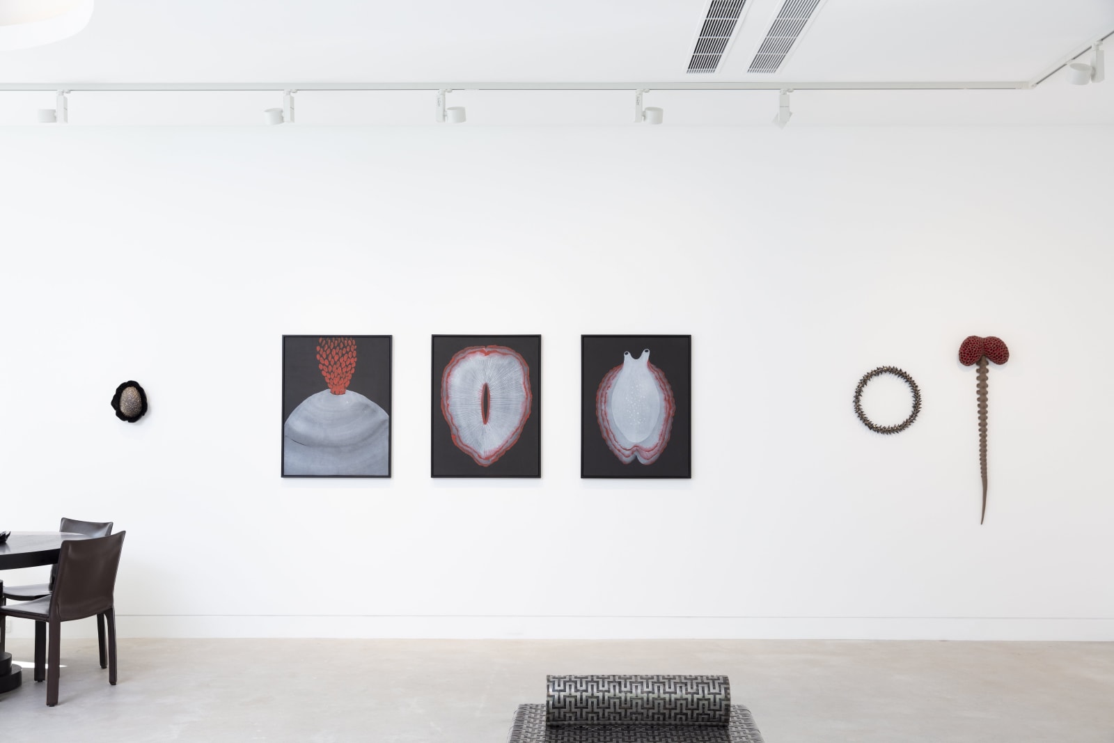 Angela Valamanesh, Little creatures 2, 2021