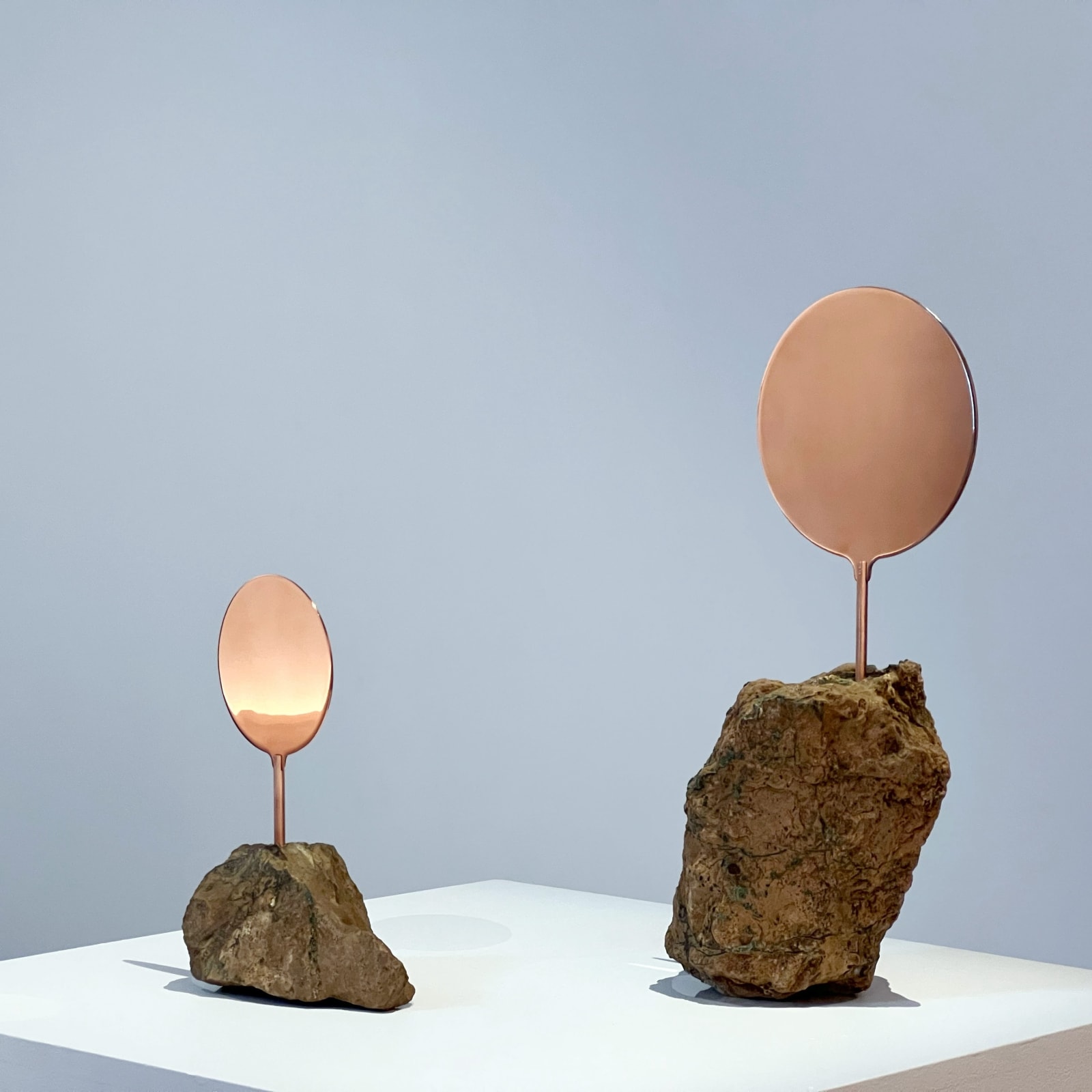 Kyoko Hashimoto and Guy Keulemans, Copper and copper ore mirrors (large and small), 2024
