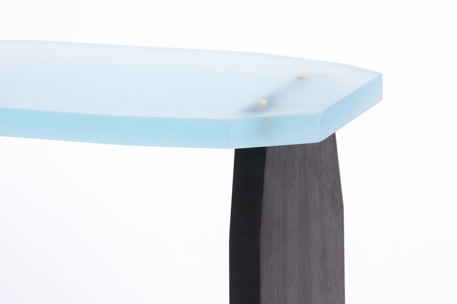 Damien Wright, Tectonic (Console), 2023