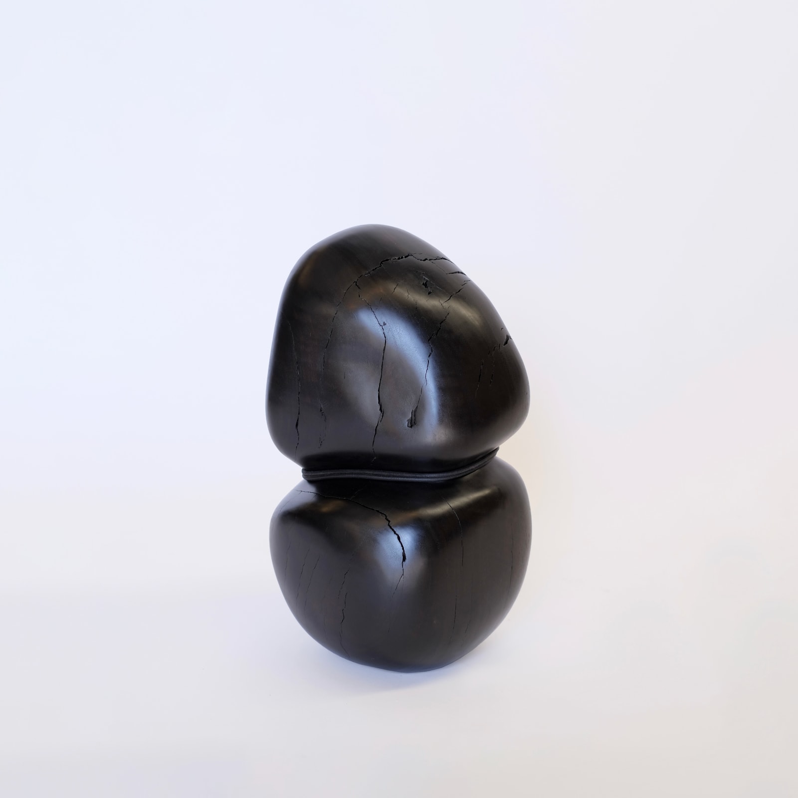 Olive Gill-Hille, Bound, 2023