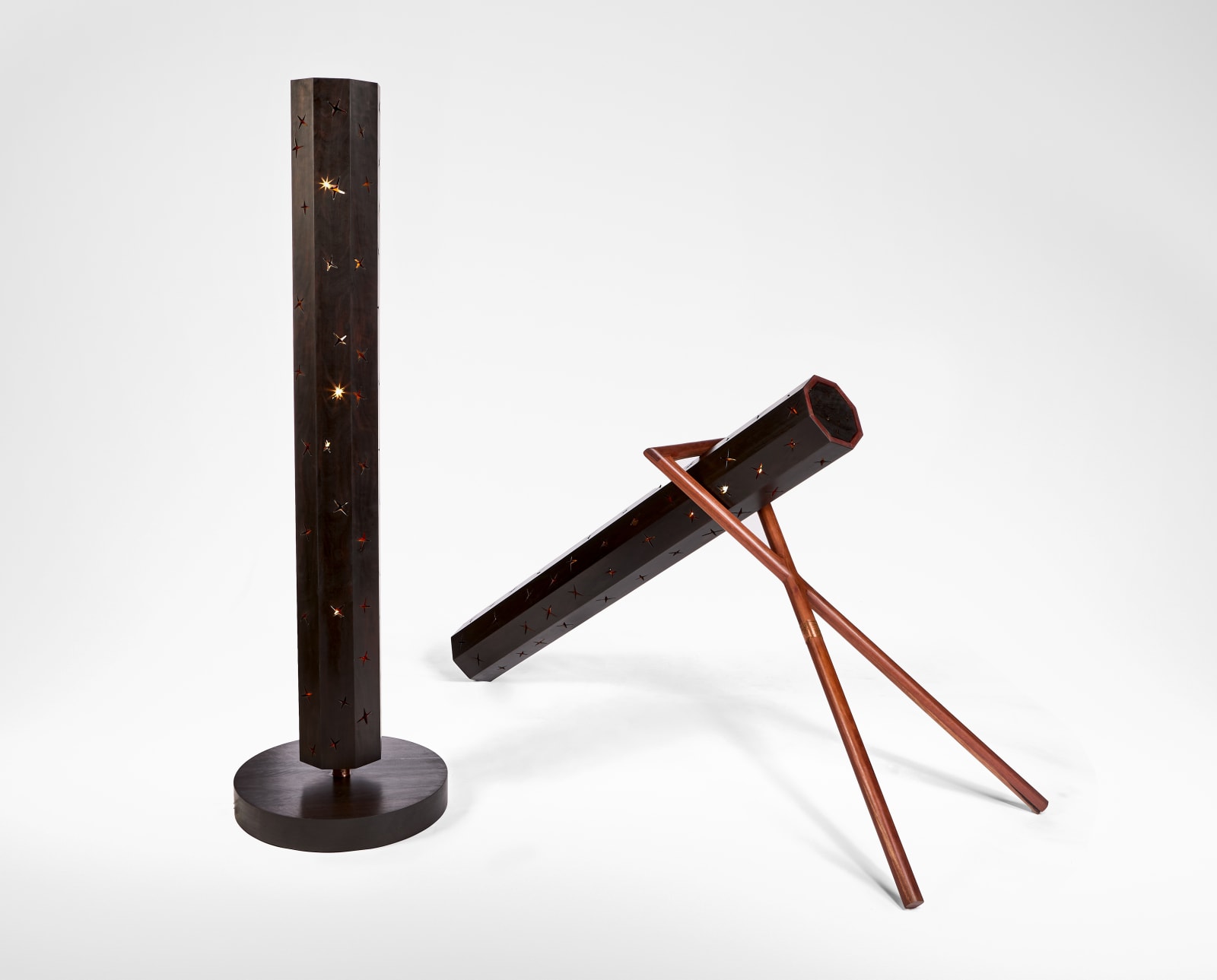 Damien Wright and Bonhula Yunupingu, Dhanparr Garak light 1, 2024