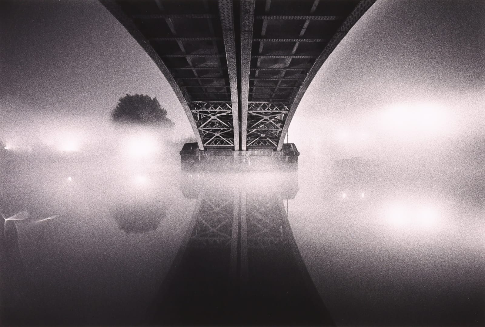 Michael Kenna, River Thames, London (Omage to Brassai), 1983