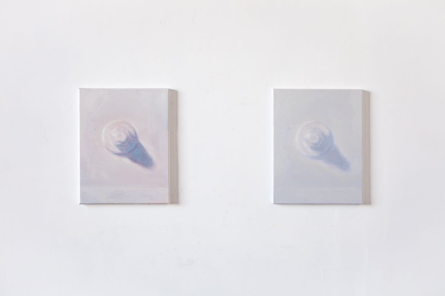 Brendan Getz, Painted building bolt and a barycentric view, 2021