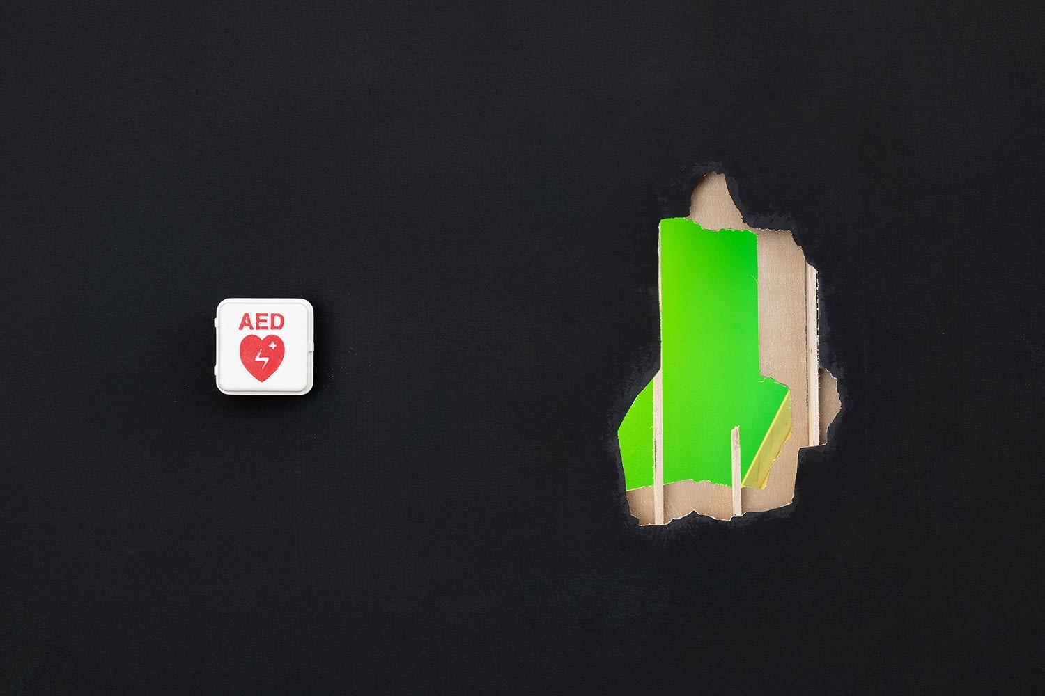 Chris Bradley, Rupture (Green Corridor with AED), 2021