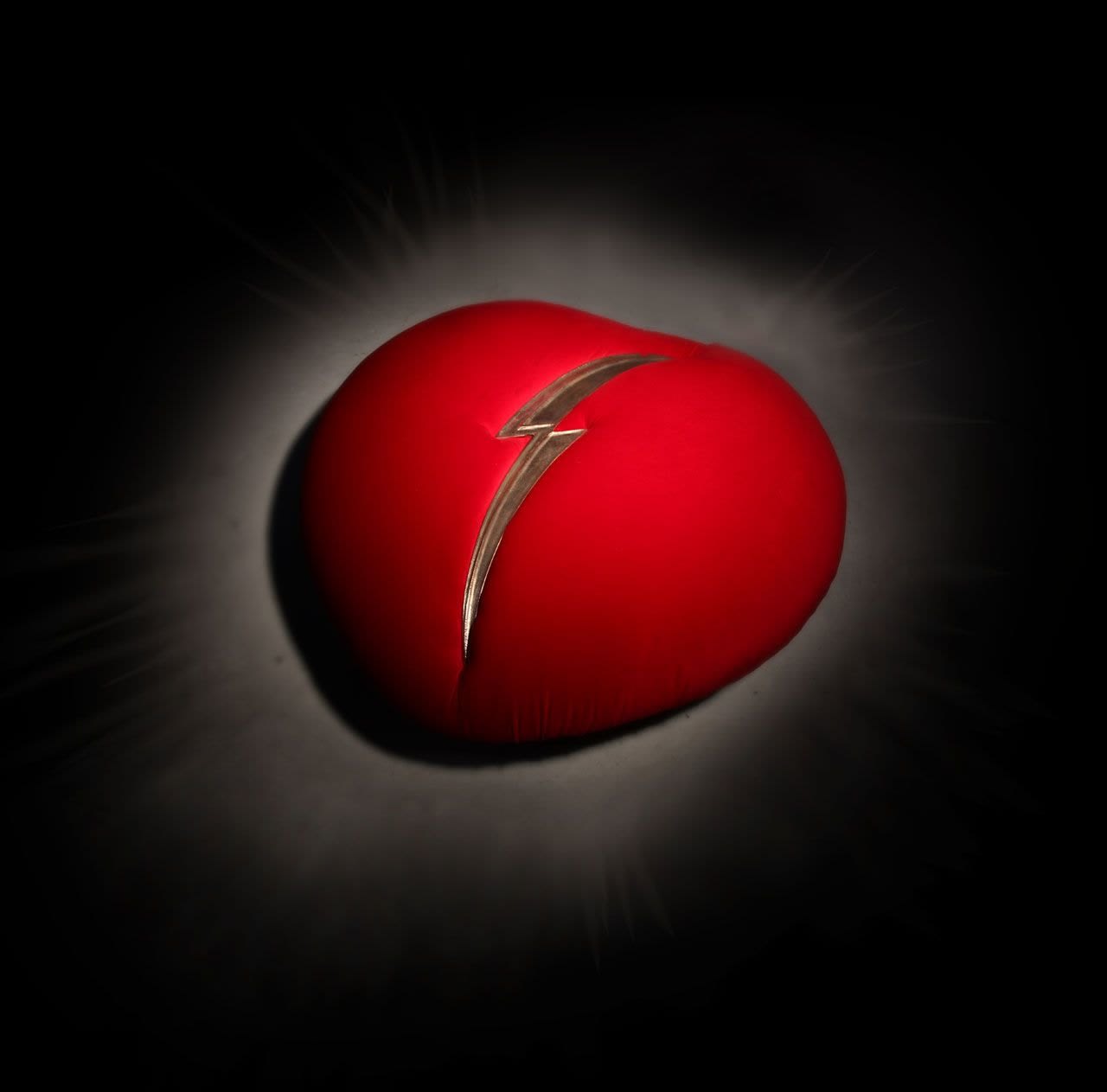 Mark Brazier-Jones, Love and Lightning Seat