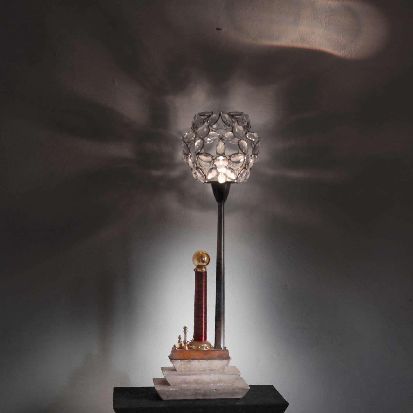 Mark Brazier-Jones, Tesla Lamp