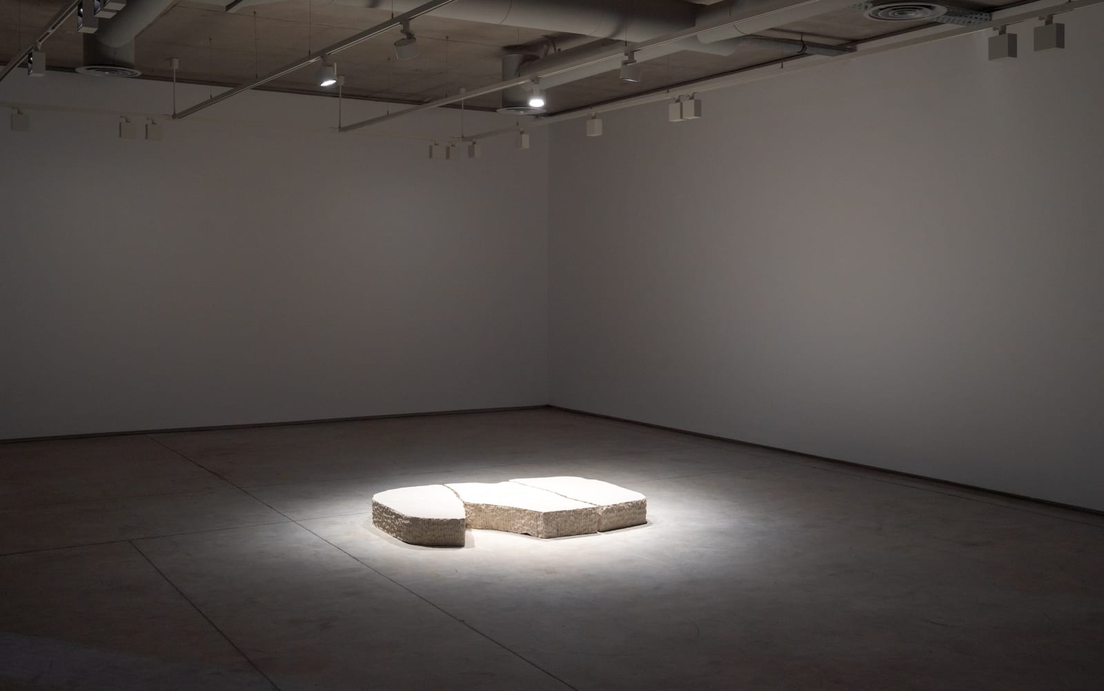 Monia Ben Hamouda, Ya'aburnee (يقبرني) - (Untranslated Fragment II), 2025