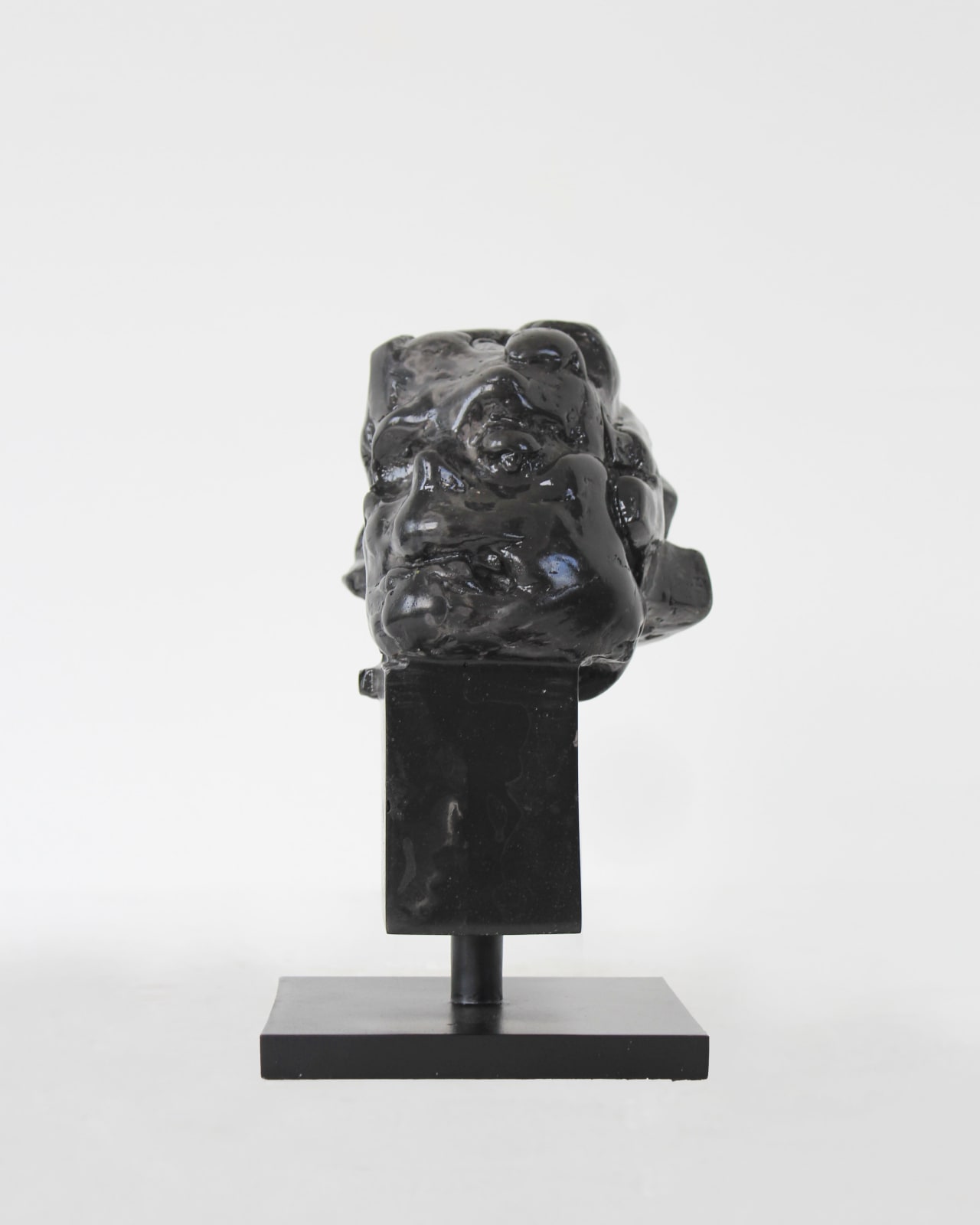 Manaram Gamage, Pensive 12, 2025