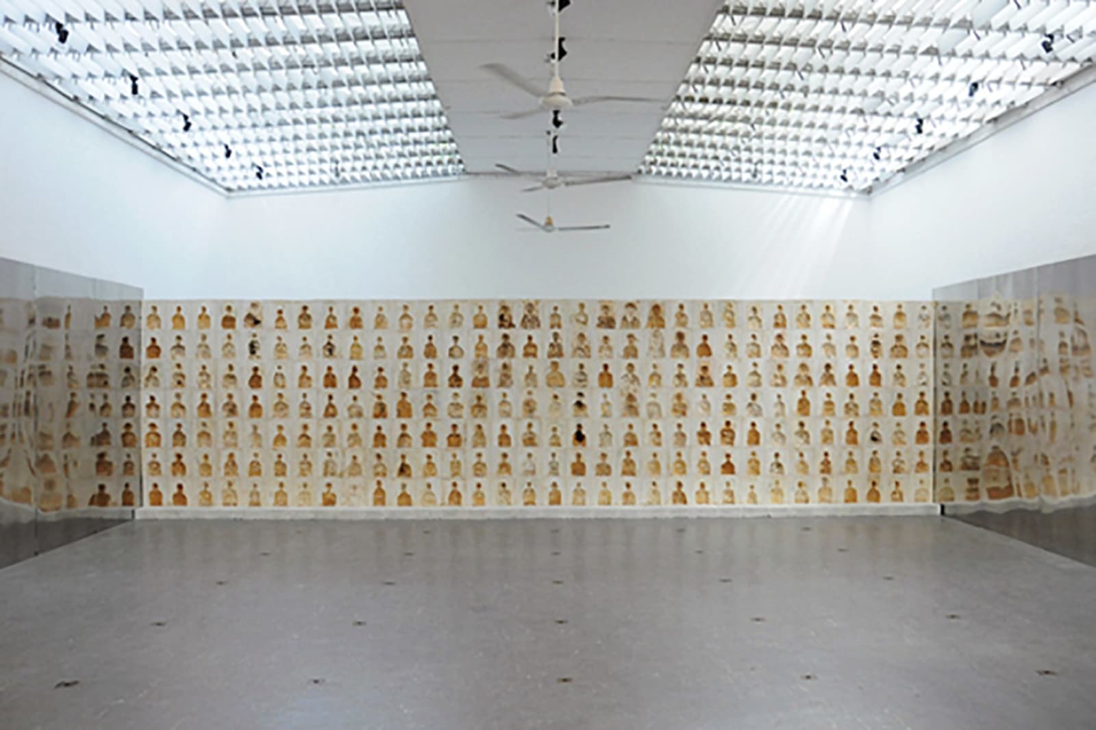 Chandraguptha Thenuwara, The Wall, Lionel Wendt Art Gallery, Colombo, Sri Lanka, 2011
